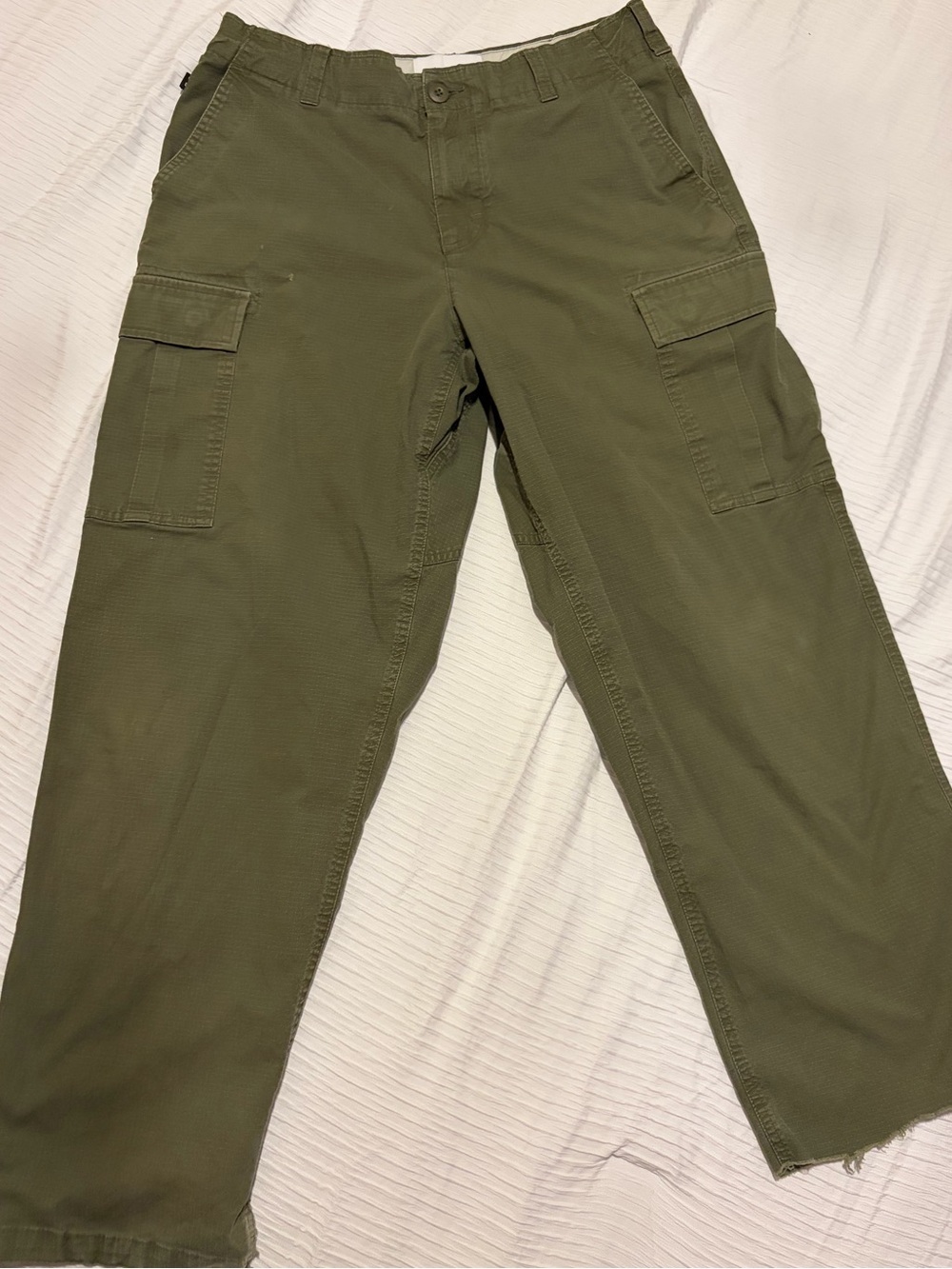 Nike SB Olive Cargo Pants with Utility Pockets - Bottom cut